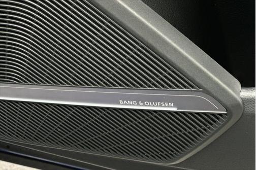 2022 Audi Q5 45 S line Prestige