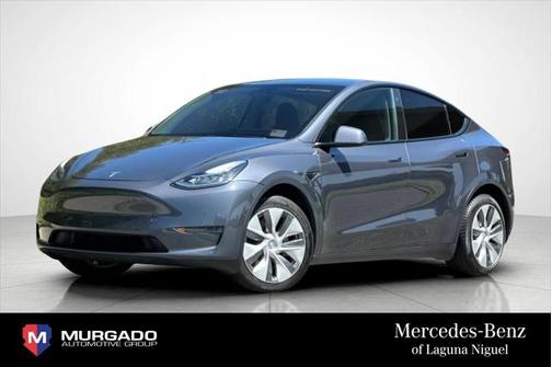 2022 Tesla Model Y Long Range Dual Motor All-Wheel Drive