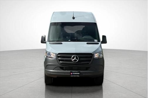 2025 Mercedes-Benz Sprinter 2500 Standard Roof