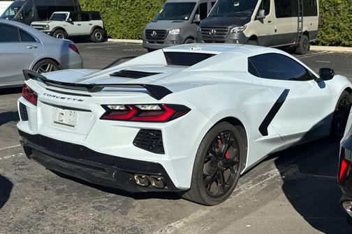 2022 Chevrolet Corvette Stingray w/3LT