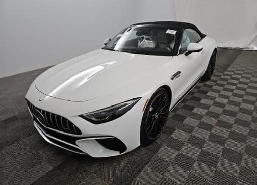 MANUFAKTUR Moonlight White Metallic 2023 Mercedes-Benz AMG SL 55 Base
