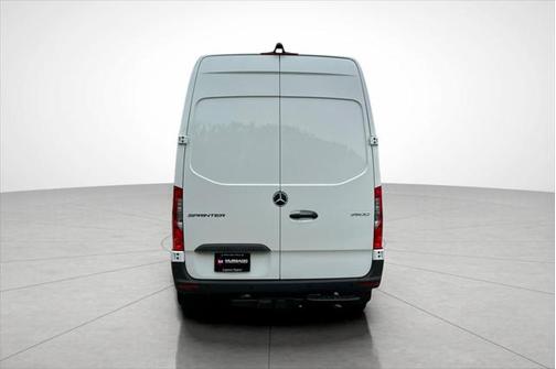 2025 Mercedes-Benz Sprinter 2500 Standard Roof