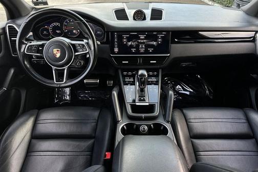2020 Porsche Cayenne S