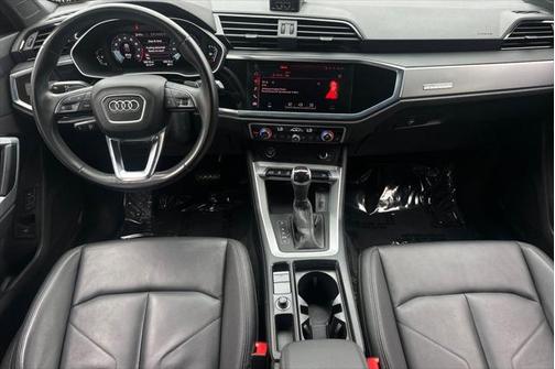 2023 Audi Q3 Premium 45 TFSI S line quattro Tiptronic