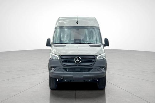 2026 Mercedes-Benz Sprinter 2500 Standard Roof