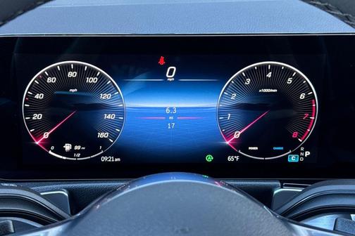 2026 Mercedes-Benz GLB 250 Base