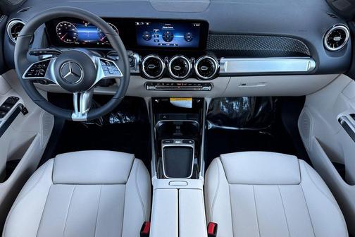 2026 Mercedes-Benz GLB 250 Base