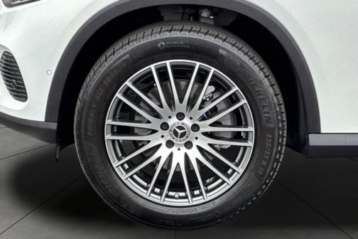 Polar White 2026 Mercedes-Benz GLC 300 Base