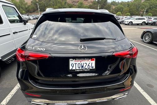 2025 Mercedes-Benz GLC 300 Base