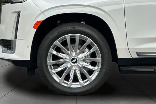 2022 Cadillac Escalade ESV Premium Luxury