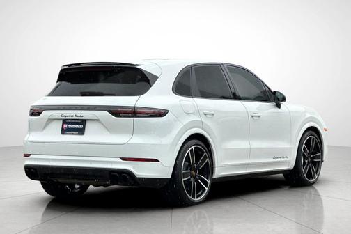 2021 Porsche Cayenne Turbo