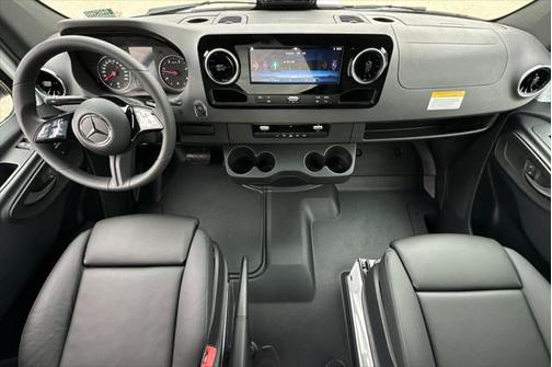 2025 Mercedes-Benz Sprinter 2500 High Roof