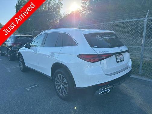 2025 Mercedes-Benz GLC 300 Base