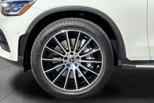 2022 Mercedes-Benz GLC 300 4MATIC Coupe