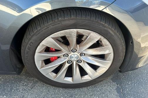 2017 Tesla Model S P100D