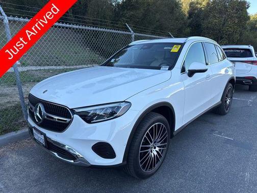 2025 Mercedes-Benz GLC 300 4MATIC