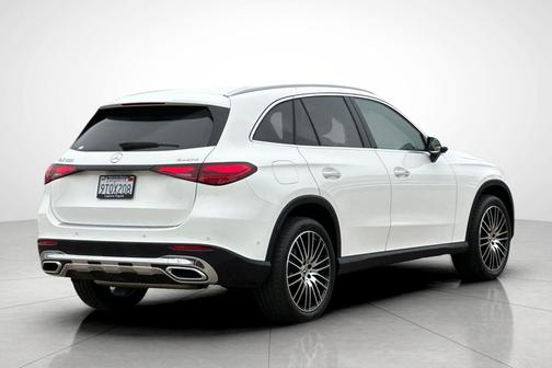 2025 Mercedes-Benz GLC 300 4MATIC