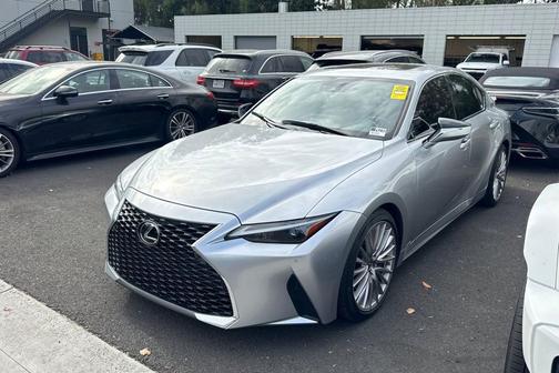 2022 Lexus IS 300 Base