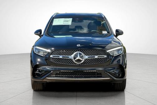 2026 Mercedes-Benz GLC 300 Base
