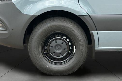 2026 Mercedes-Benz Sprinter 2500 Standard Roof