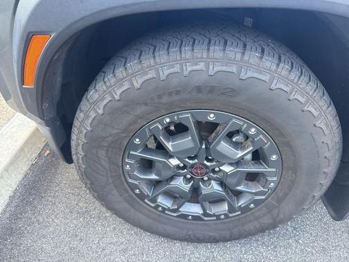 Gun Metallic 2024 Nissan Frontier PRO-X