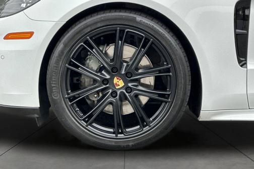 2018 Porsche Panamera 4S