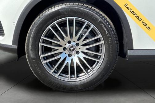 2025 Mercedes-Benz GLC 300 Base