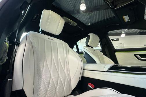 2025 Mercedes-Benz AMG S 63 E 4MATIC