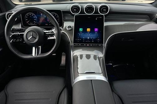 2026 Mercedes-Benz GLC 300 4MATIC