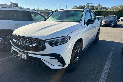 2026 Mercedes-Benz GLC 300 4MATIC