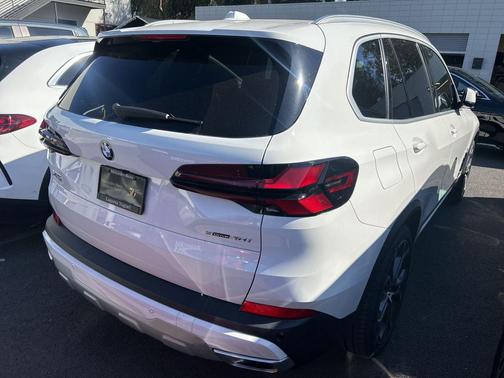 2024 BMW X5 sDrive40i