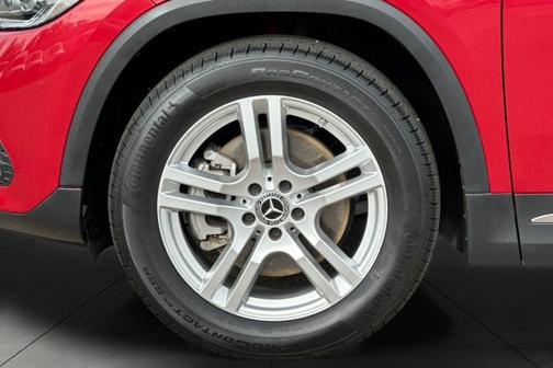 2021 Mercedes-Benz GLA 250 Base 4MATIC