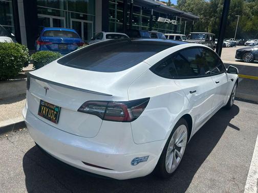 Pearl White Multi-Coat 2021 Tesla Model 3 Standard Range Plus