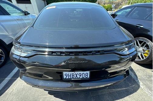 2023 Porsche Panamera Platinum Edition