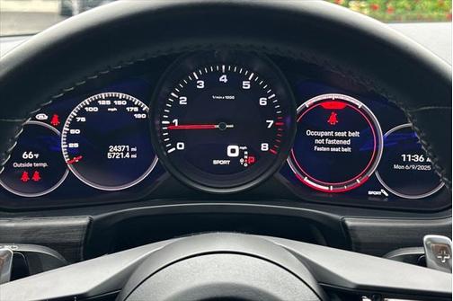 2023 Porsche Panamera Platinum Edition
