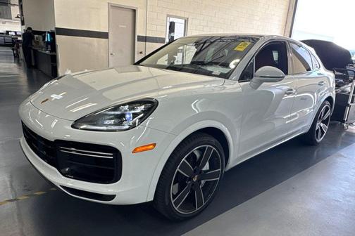 2023 Porsche Cayenne Turbo