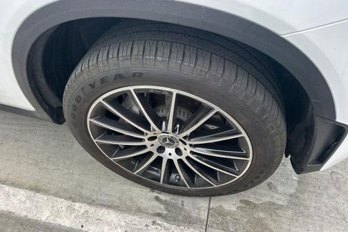 2023 Mercedes-Benz GLC 300 4MATIC Coupe