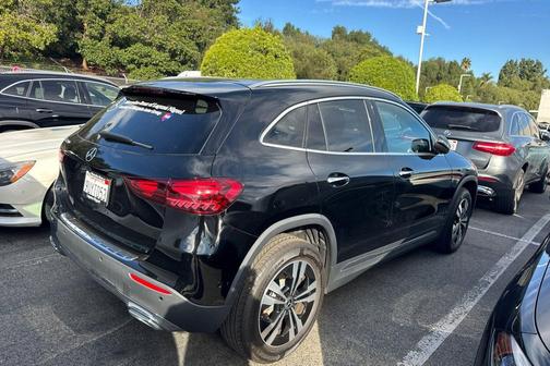 2025 Mercedes-Benz GLA 250 4MATIC