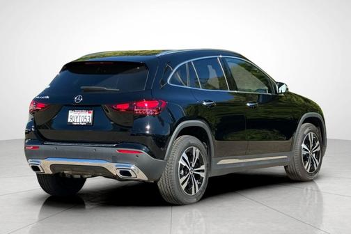 2025 Mercedes-Benz GLA 250 4MATIC