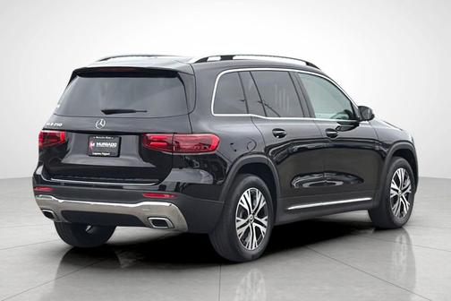 Night Black 2026 Mercedes-Benz GLB 250 Base