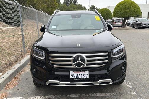 Night Black 2026 Mercedes-Benz GLB 250 Base