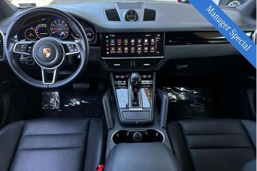 2023 Porsche Cayenne Platinum Edition