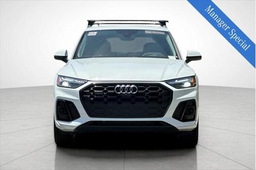 2022 Audi Q5 45 S line Prestige