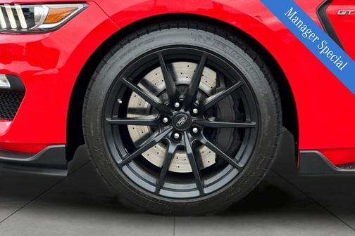 2016 Ford Shelby GT350 Base