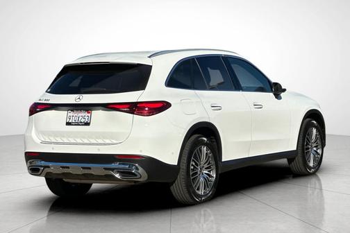 2025 Mercedes-Benz GLC 300 Base