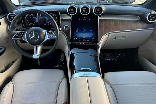 2024 Mercedes-Benz GLC 300 4MATIC