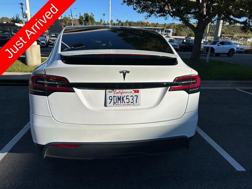 2023 Tesla Model X Standard Range