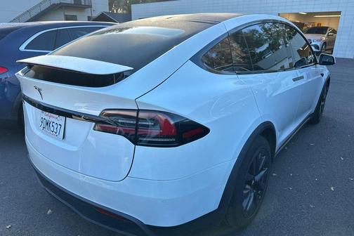 2023 Tesla Model X Standard Range