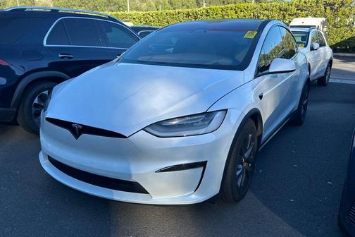 2023 Tesla Model X Standard Range