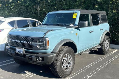 2022 Ford Bronco Badlands